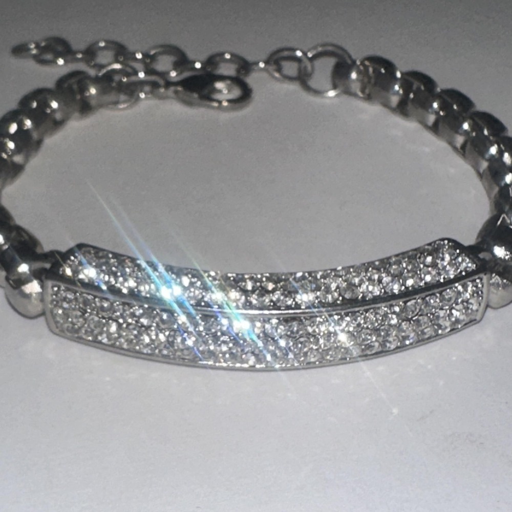 Silver Tone Crystal ID Chain Bracelet Womens 9 Inch Pave Lobster Clasp Sparkle